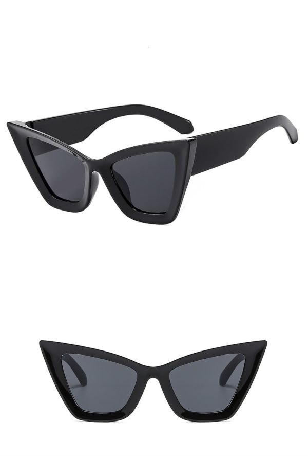 So Chic Oversize Cat Sunglasses - Image 4