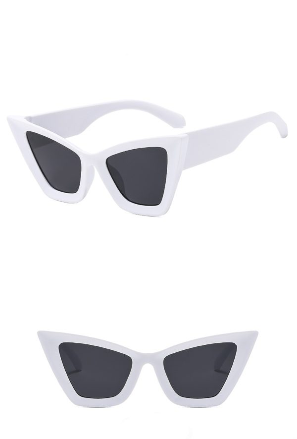 So Chic Oversize Cat Sunglasses - Image 5